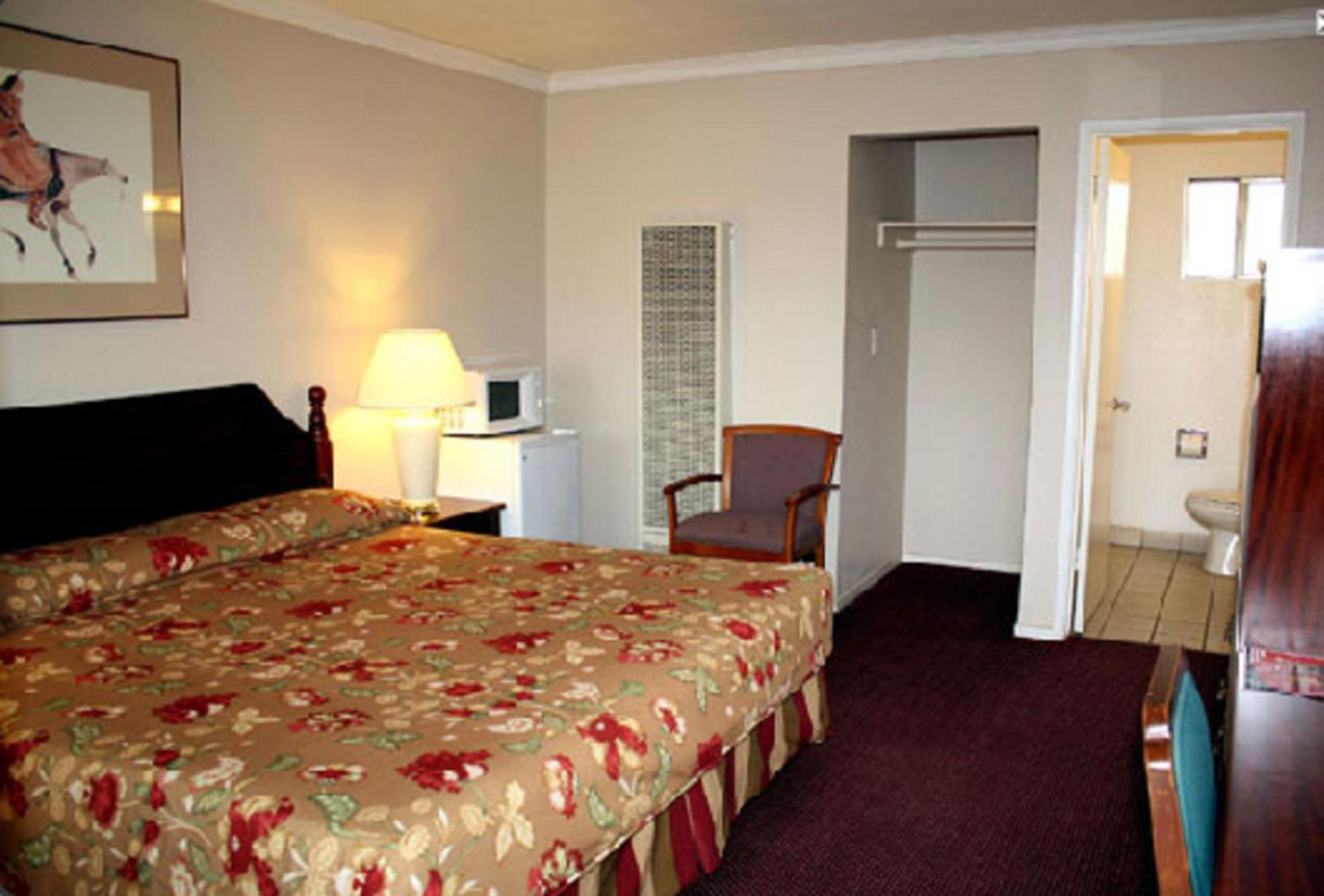 Sunset Inn And Suites West Sacramento Eksteriør bilde