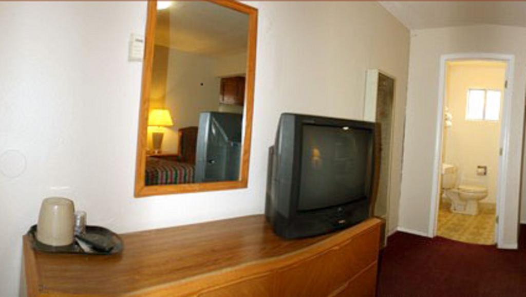Sunset Inn And Suites West Sacramento Eksteriør bilde
